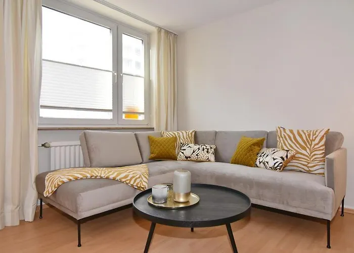 Andreas-Dirks-Strasse 3, Whg 2 B